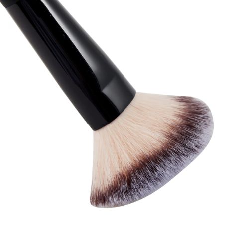 OXX Cosmetics Angled Blush & Contour Brush